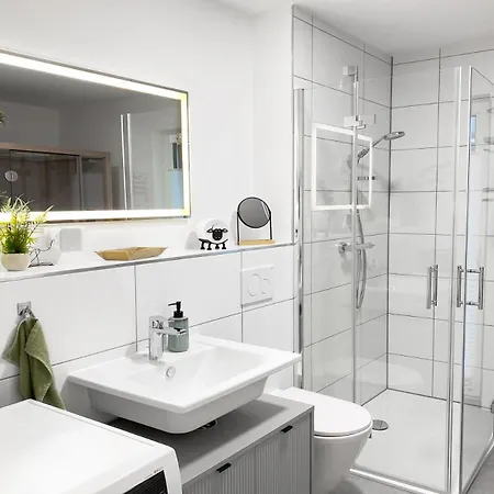 Apartment Seezeit - Mit Infrarotsauna, Terrasse Direkt Am Wasser