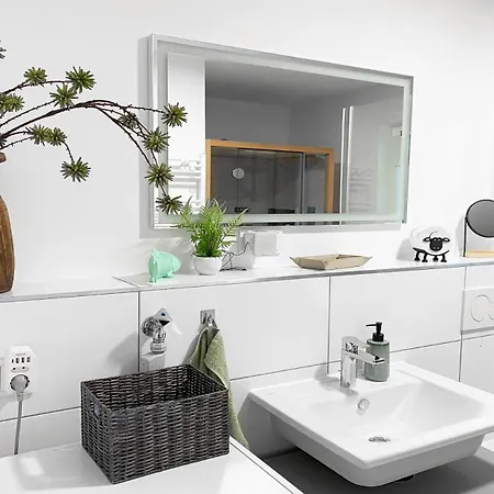 Apartment Seezeit - Mit Infrarotsauna, Terrasse Direkt Am Wasser *